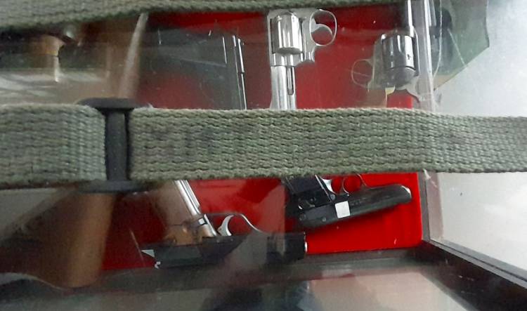 US CINGHIA IN TELA VERDE x M.1 CARBINE ‘12-1961’. NUOVA.