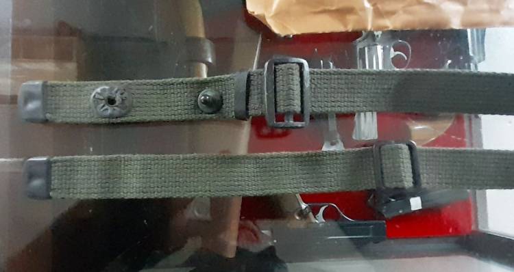 US CINGHIA IN TELA VERDE x M.1 CARBINE ‘12-1961’. NUOVA.