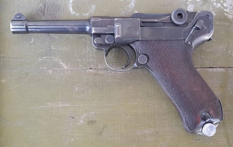 PISTOLA LUGER P.08 ‘42 1939’ Cal. 9x21.
