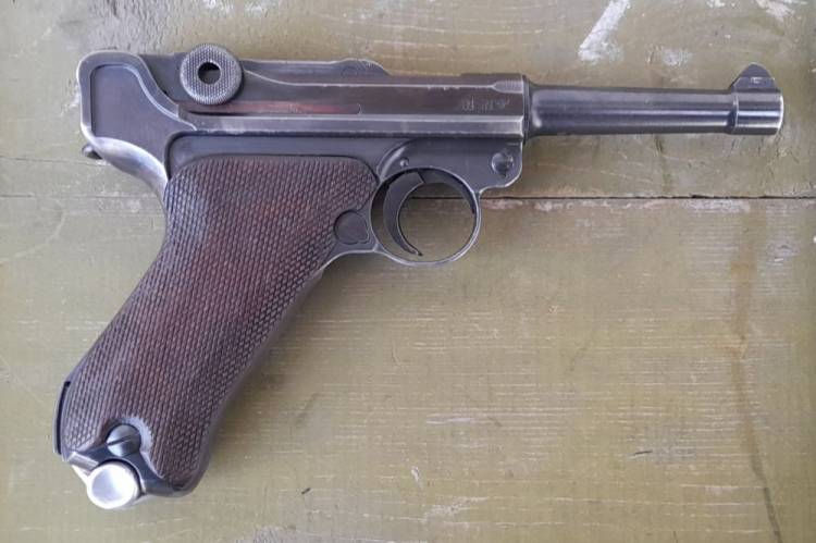 PISTOLA LUGER P.08 ‘42 1939’ Cal. 9x21.