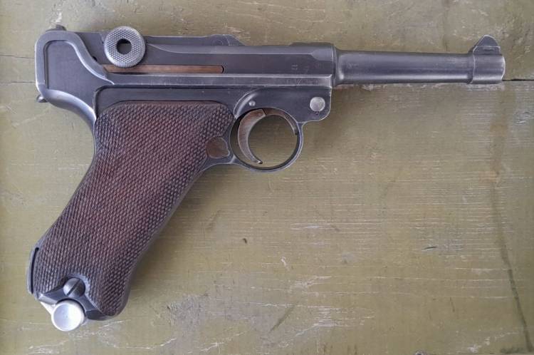 PISTOLA LUGER P.08 S/42 1937 Cal. 9x21.