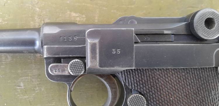 PISTOLA LUGER P.08 S/42 1937 Cal. 9x21.