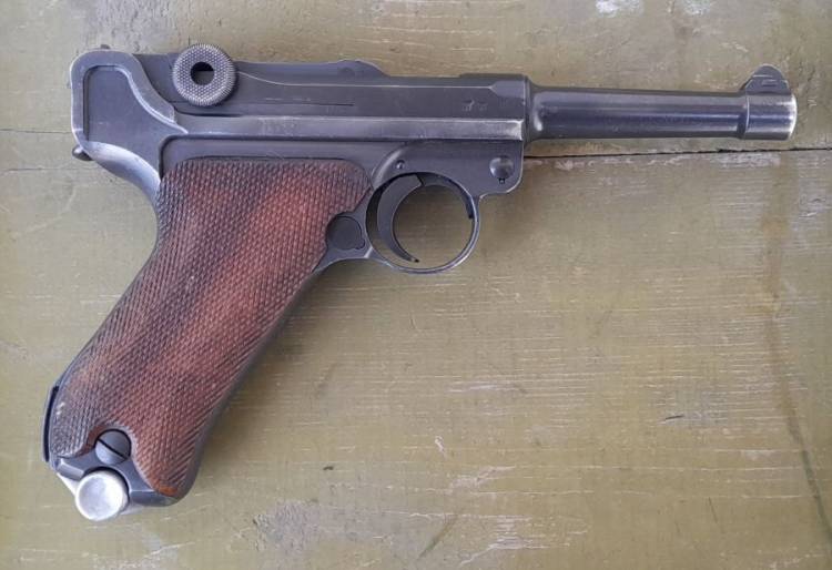 PISTOLA LUGER P.08 S/42 1938 Cal. 9x21.