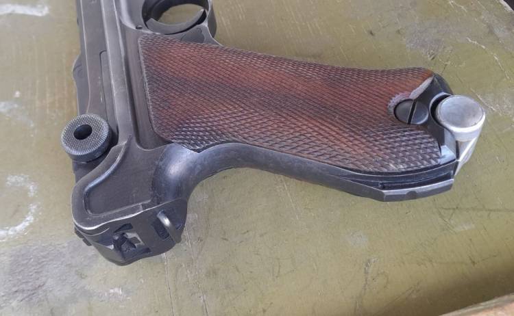 PISTOLA LUGER P.08 S/42 1938 Cal. 9x21.
