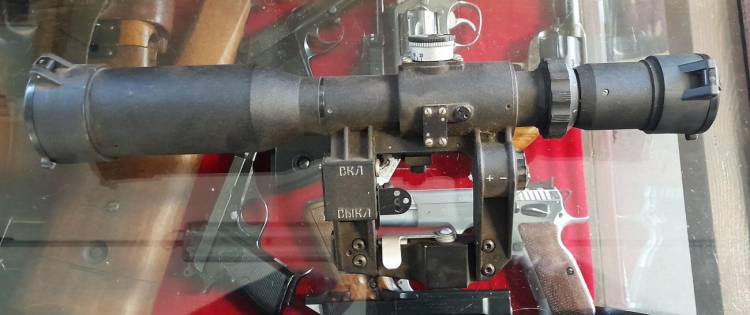 OTTICA PER SVD ‘PSPU 4-10x42’. Grafite.