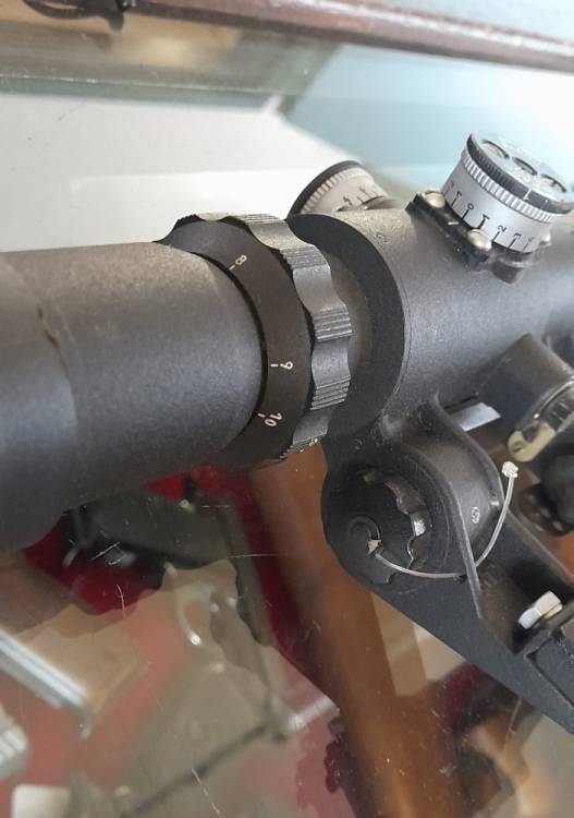 OTTICA PER SVD ‘PSPU 4-10x42’. Grafite.