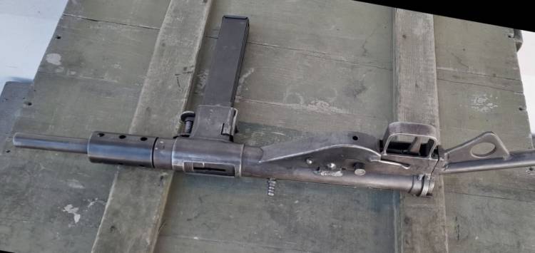 GB STEN MKII (7)