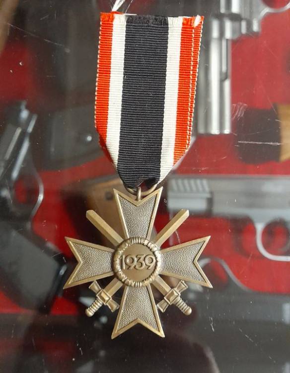 CROCE AL MERITO CON SPADE II CL. (KriegsVerndienstKreuz mit Schwertern) (5)