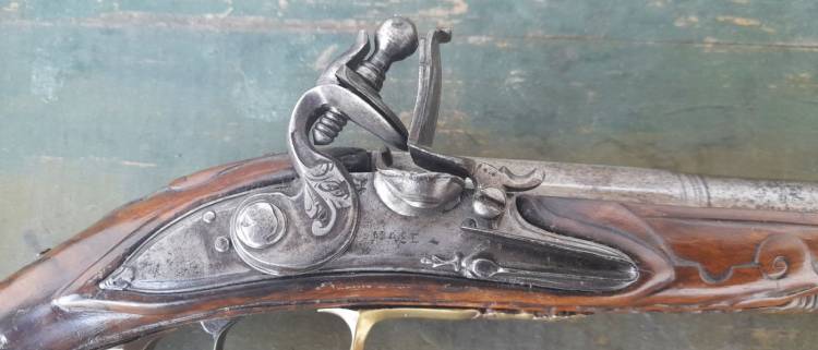 PISTOLA A PIETRA BRESCIANA, FIRMATA ‘NASE’. Cm. 29. SEC. XVIII.