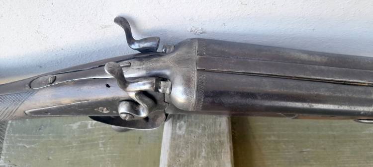 FUCILE Doppietta a Retrocarica a Leva, Cani Esterni. Belgio Sec. XIX..