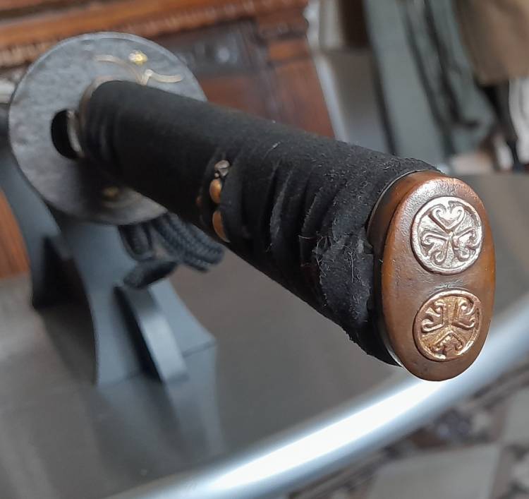 K.002 KATANA (Edo ca. 1640-1690), Hamon Suguha, Mei Fujiwara Tadahiro.