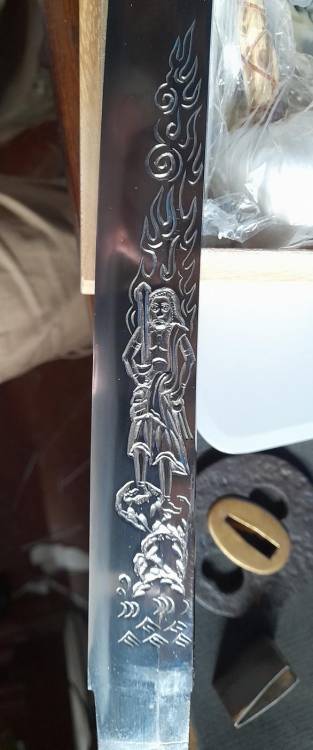K.002 KATANA (Edo ca. 1640-1690), Hamon Suguha, Mei Fujiwara Tadahiro.