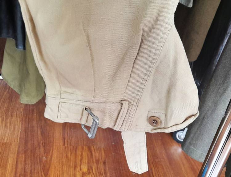 LW-DAK PANTALONI LUNGHI COTONE FJ ‘LBA (S) 42’.
