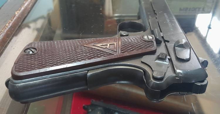 PISTOLA RADOM-VIS M.35/I (WaA SS).