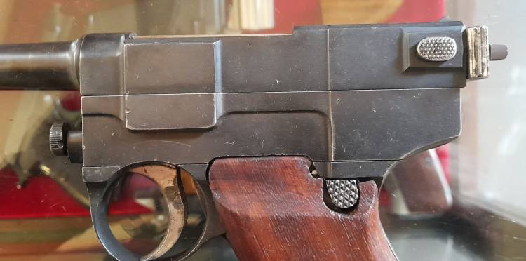 PISTOLA GLISENTI M.1910 (I-1615). Cal. 9 Glisenti.