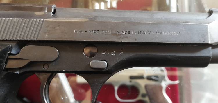 PISTOLA BERETTA M. 92-S Cal. 9x19.