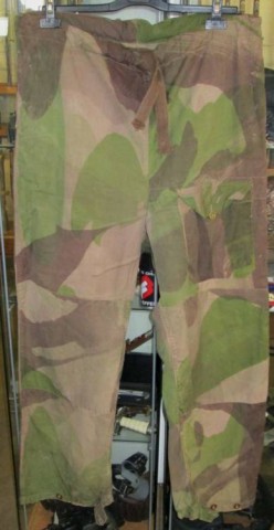 I - MILITARIA STORICA -  - GB  SOVRAPANTALONI MIMETICI  COMMANDO/PARA�  