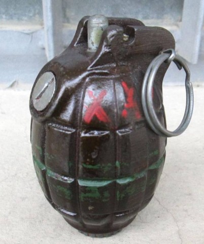 F - ARMI DISATTIVATE -  - BOMBA MILLS N�36 Mod.MKI 1943