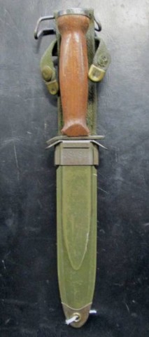 D - ARMI BIANCHE -  - PUGNALE US M.3  CASE (ES.IT.LI.)