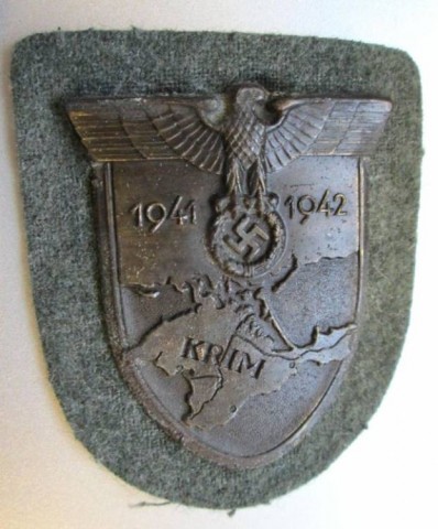 I - MILITARIA STORICA -  - WH  SCUDETTO  �KRIMSHIELD� 1941-1942 (1)