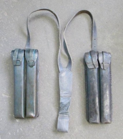 I - MILITARIA STORICA -  - RSI   COPPIA PORTACARICARORI MAB + SPALLACCI IN CUOIO VERDE	PER UFF.