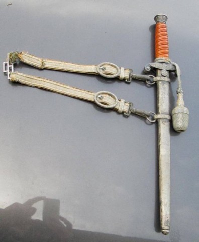 D - ARMI BIANCHE -  - DAGA MOD.35  HEER  UFF. �F.W.H�ller � Solingen�.						750,00