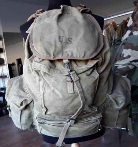 I - MILITARIA STORICA -  - US   ZAINO TRUPPE ALPINE  IN  TELA.