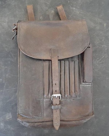 I - MILITARIA STORICA -  - WH/SS   PORTADOCUMENTI IN CUOIO MARRONE (1)