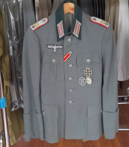  -  - HEER   GIACCA MOD. 36  UFF.  ARTIGLIERIA  22� Rgt.