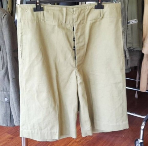 I - MILITARIA STORICA -  - CAN.   PANTALONI CORTI TROPICALI  II GM	