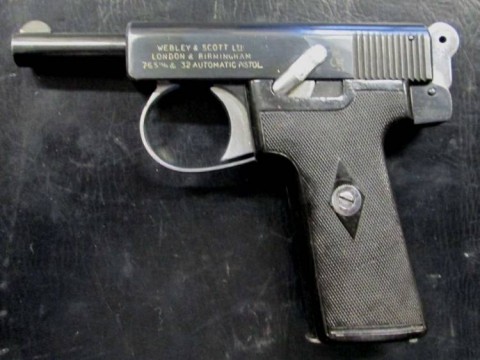 E - ARMI ATTIVE -  - PISTOLA Webley & Scott   M.1906 MP  Cal.7,65