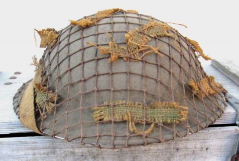 I - MILITARIA STORICA -  - ELMETTO MKII  MARRONE + RETE + STRISCE MIM.  1941.