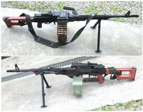  -  - URSS   MITRAGLIATRICE  �PK�  SCUOLA + Cinghia + Cassetta + Nastro.