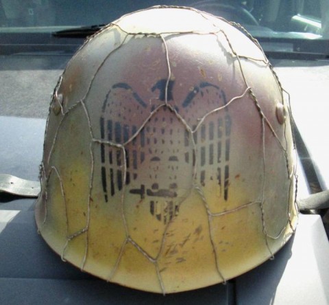 I - MILITARIA STORICA -  - RSI  ELMETTO  M.33  MIMETICO 3 COLORI  (RIVERNICIATO).