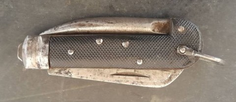 D - ARMI BIANCHE -  - REI   COLTELLO TATTICO MULTIUSO.