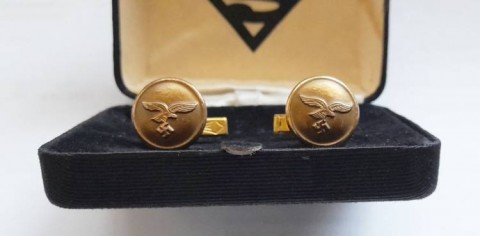 I - MILITARIA STORICA -  - LW   GEMELLI  APPARTENUTI  AL Feldmaresciallo  A.K. Kesserling  CON SCATOLA.