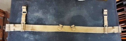 I - MILITARIA STORICA -  - GB   CINTURONE  TELA BEIGE + 2 ATTACCHI X SPALLACCI.