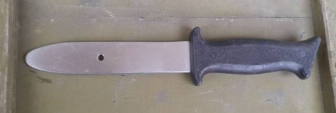 D - ARMI BIANCHE -  - PUGNALE  M.65  DA ESERCITAZIONE  (COMMANDO UNGHERESI).