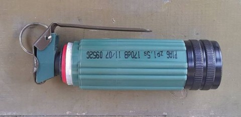 F - ARMI DISATTIVATE -  - CZ   STUN GRANADE   �170  dB	11-07�.