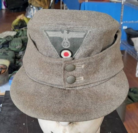 I - MILITARIA STORICA -  - HEER 	EINEHEITSFELDMUTZE M.42.