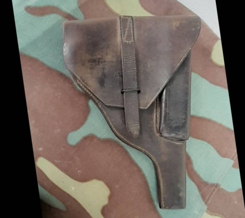 I - MILITARIA STORICA -  - FONDINA PISTOLA  GLISENTI M.1910 � BRIXIA M.1913 CUOIO MARRONE.