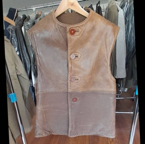 I - MILITARIA STORICA -  - GB    GILE�  M.41  PER CARRISTI IN PELLE.							300,00