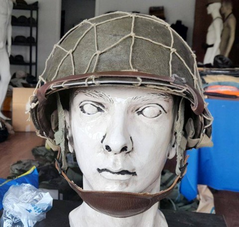 I - MILITARIA STORICA -  - US     ELMETTO M1C  GANCI FISSI  1943.