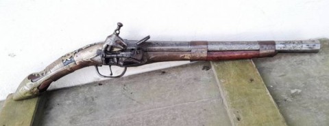 C - ARMI ANTICHE -  - PISTOLA   A  PIETRA  BALCANICA  SEC. XVIII-XVIII.