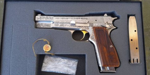 E - ARMI ATTIVE - PISTOLE (P) - PISTOLA  BROWNING  HP.35  RENAISSANCE  INCISA  Cal. 9x21.