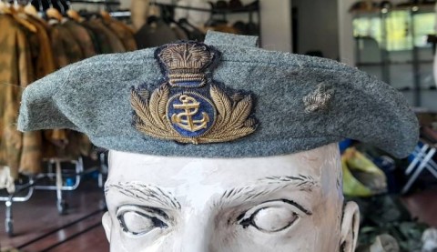 I - MILITARIA STORICA -  - R.S.I.    BASCO UFF.  X^MAS  FREGIO CANUTIGLIA  (SOTTOTENENTE).